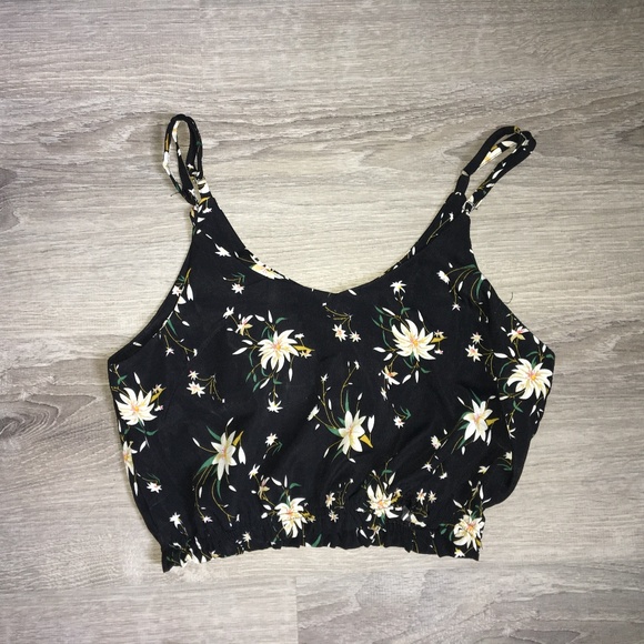 Floral Two Piece - Picture 2 of 4